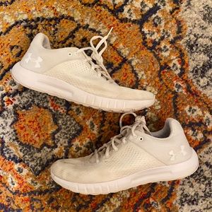 Under Armour White Lace Sneaker size 7.5